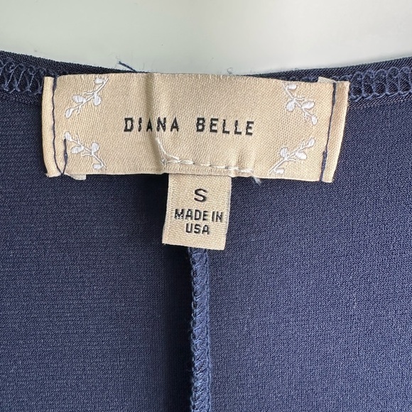 Dianna Belle 2 Tank Tops Gold Buttons Navy Black Size Small Sleeveless Blouse - Picture 3 of 6